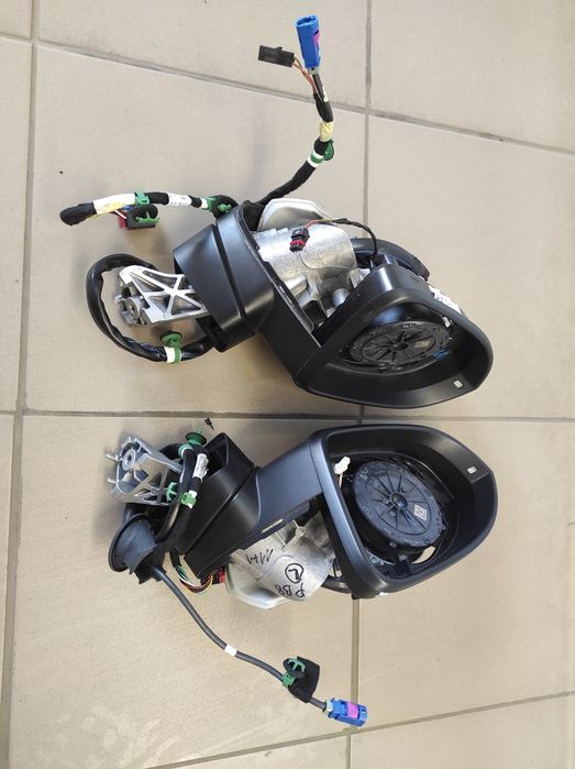 Набір бічних дзеркал з електроскладанням Volkswagen Passat B8