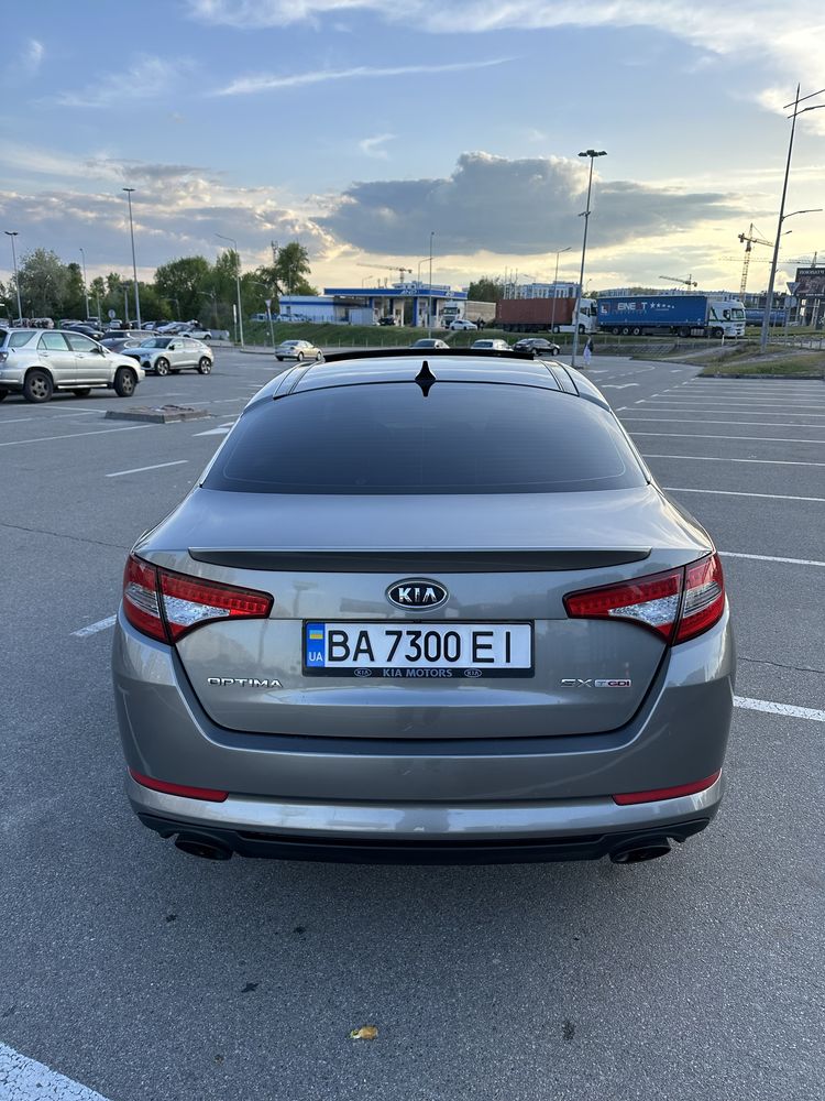 Продам Kia Optima 2.0 TGDI