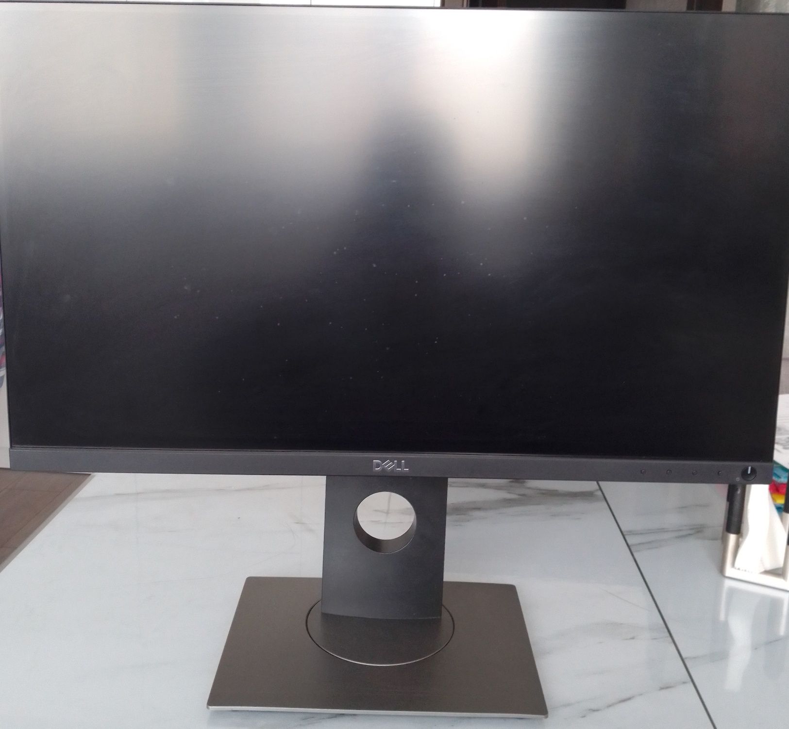 Монитор DELL P2418D