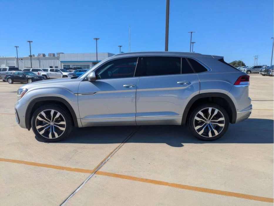 Volkswagen Atlas Cross Sport V6 SEL Premium R-Line 4Motion      2020