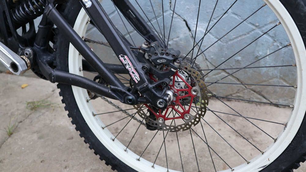 Велосипед Specialized Demo 9 DH