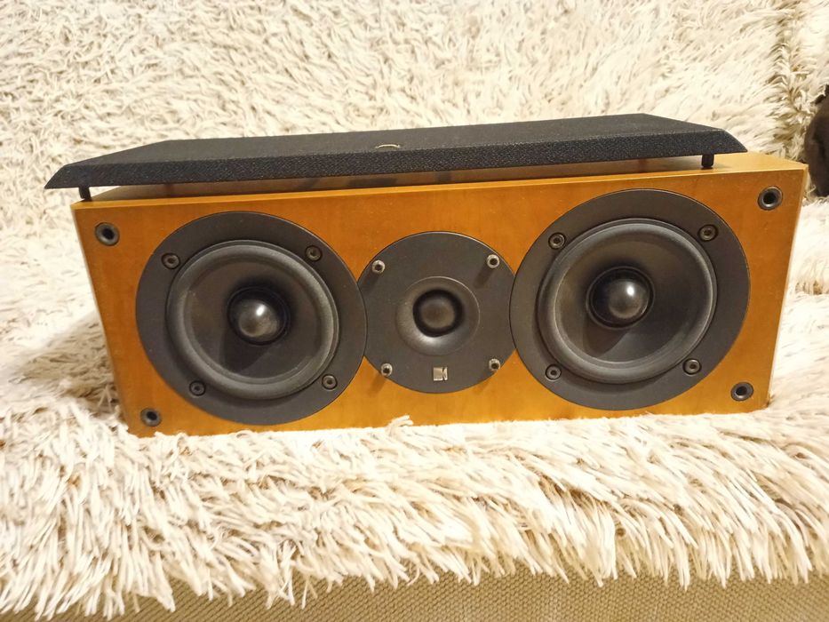 Kolumna centralna KEF Cresta 20c