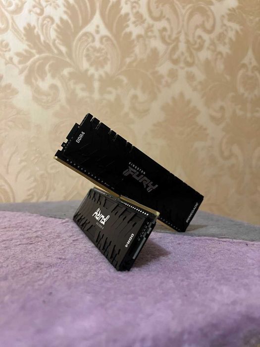 Озу / RAM ( 64 гб)  Kingston Fury Renegade DDR4 2x32 gb3200 Mhz