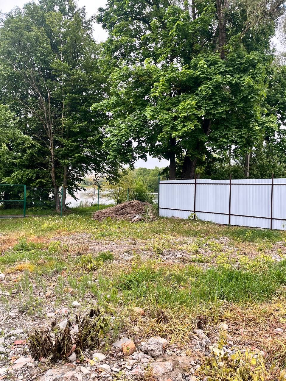 Продаж земельної ділянки в ЦЕНТРІ в парку ім.Чекмана
