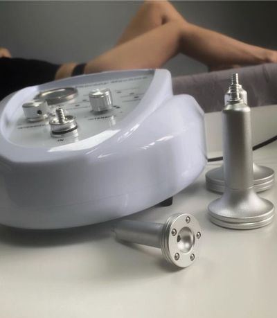 Апарат для вакуумно - роликового масажу