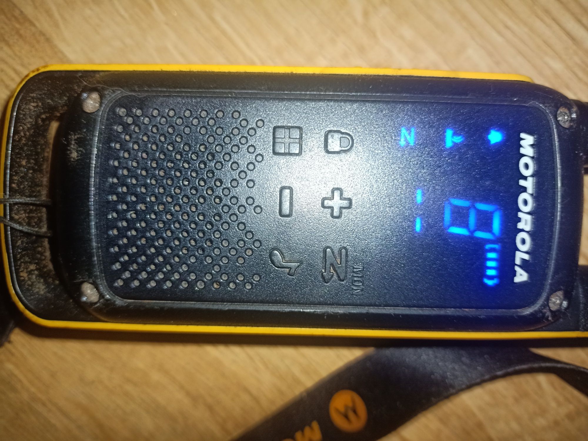 Motorola talk about T82 extreme walkie talkie krótkofalówka