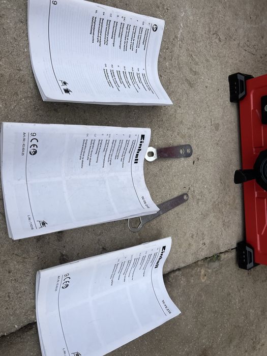 Настільна циркулярна пила Einhell TC-TS 210