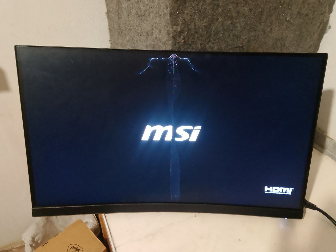 Продам монітор MSI G24C4 E2