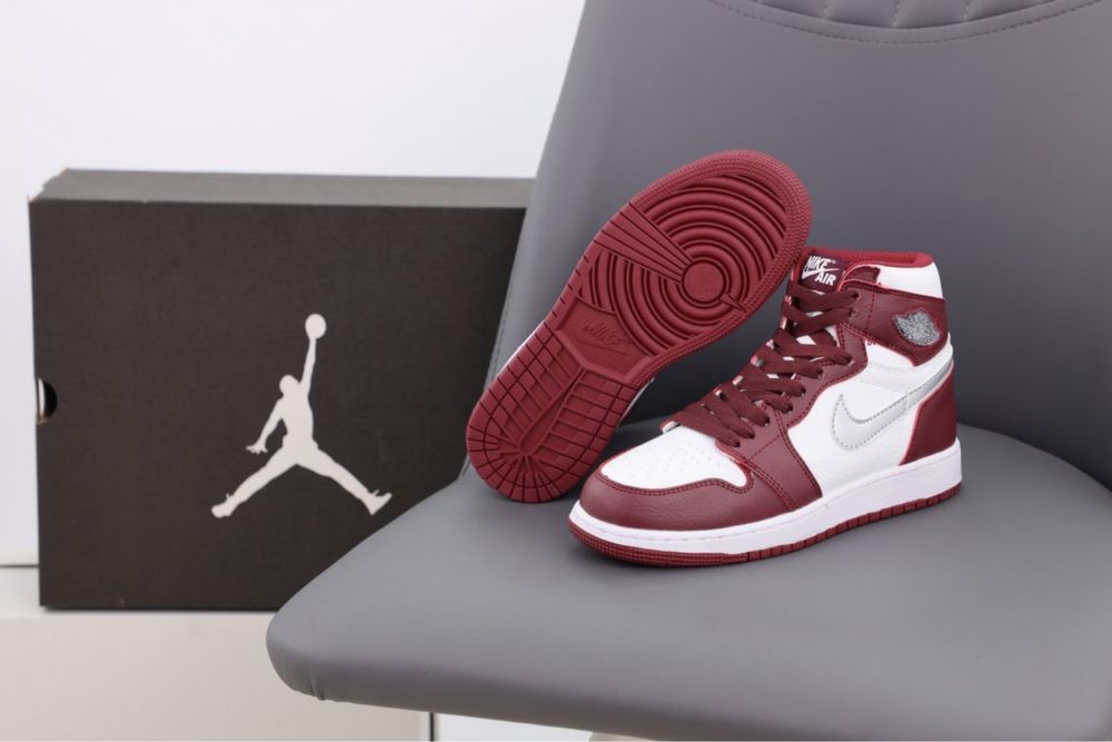 Buty Nike Air Jordan Retro 1 High Bordeaux 36-40 damskie trampki