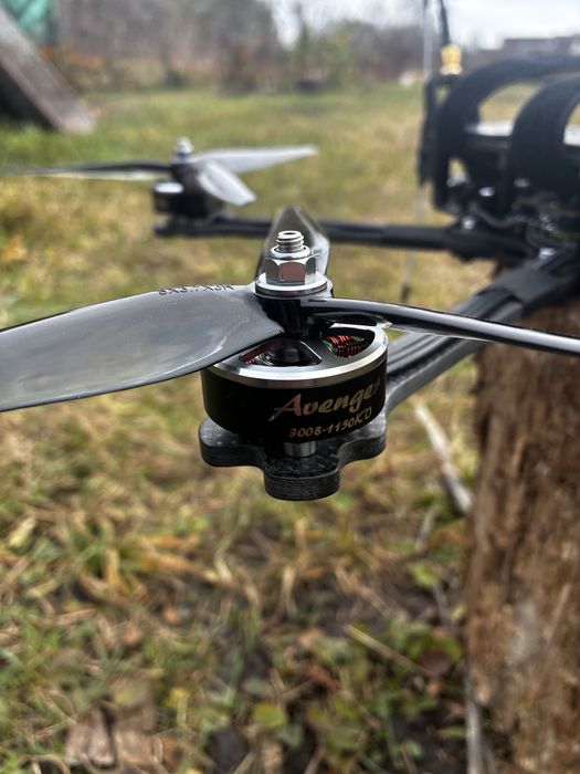 FPV Дрон      новий