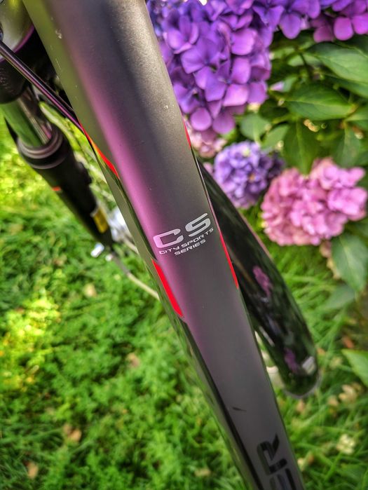 rower Giant tourer CS2 w S czarny