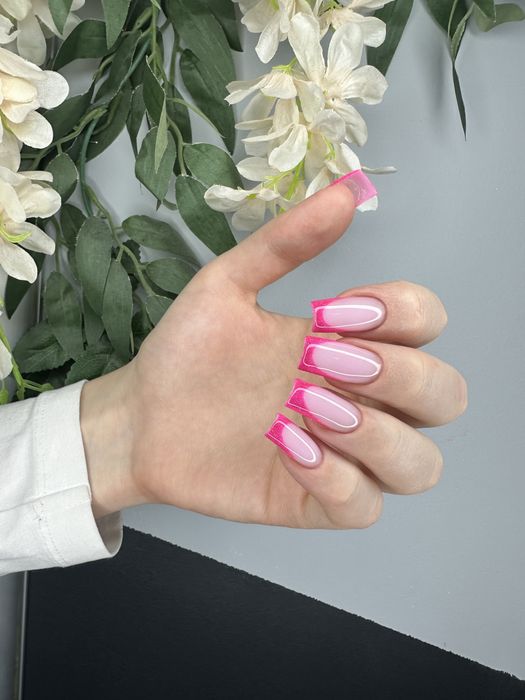 Манікюр/педикюр Поремога-4