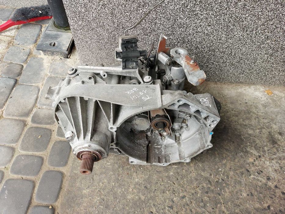 Skrzynia Biegów VW T5 TRANSPORTER 1.9 TDI  JQT