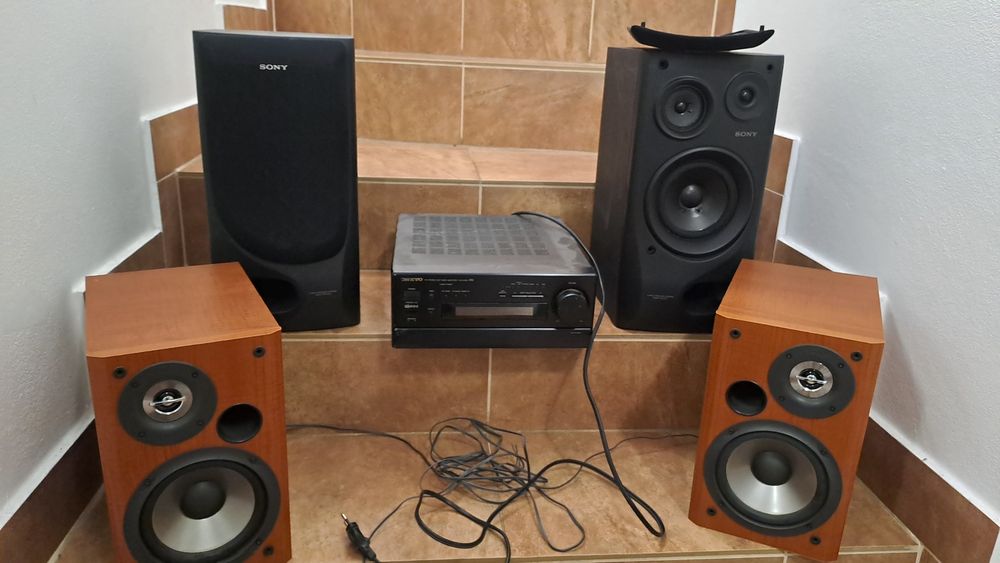 Amplituner stereo onkyo z głośnikami
