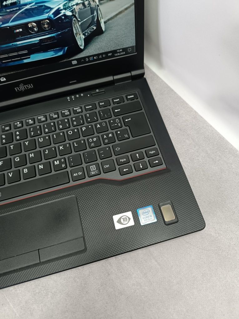 Ноутбук Fujitsu LifeBook E549/i5-8265U/8 GB/256 GB/14"/Full HD IPS
