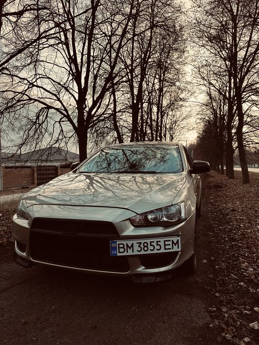 Mitsubishi lancer х 10.   1.5 газ/бензин