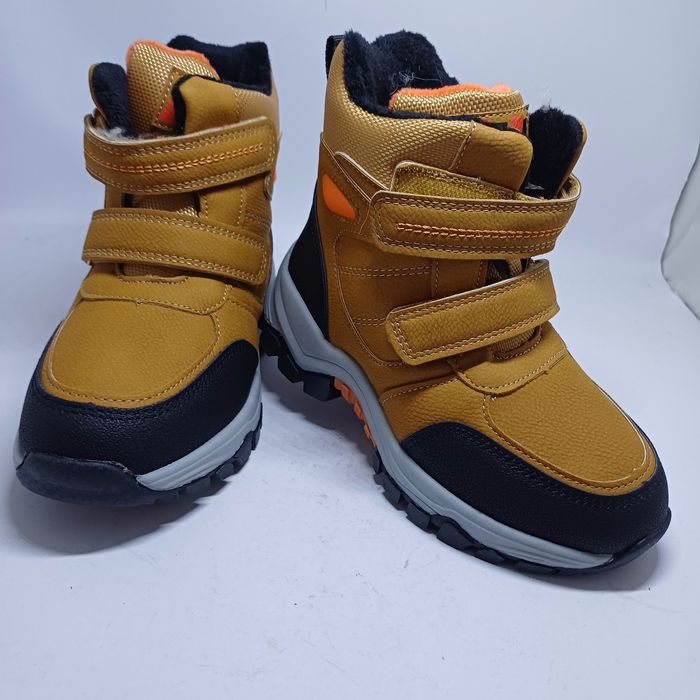 Nowe buty zimowe traperki roz 27 dł wkładki 17.5 cm