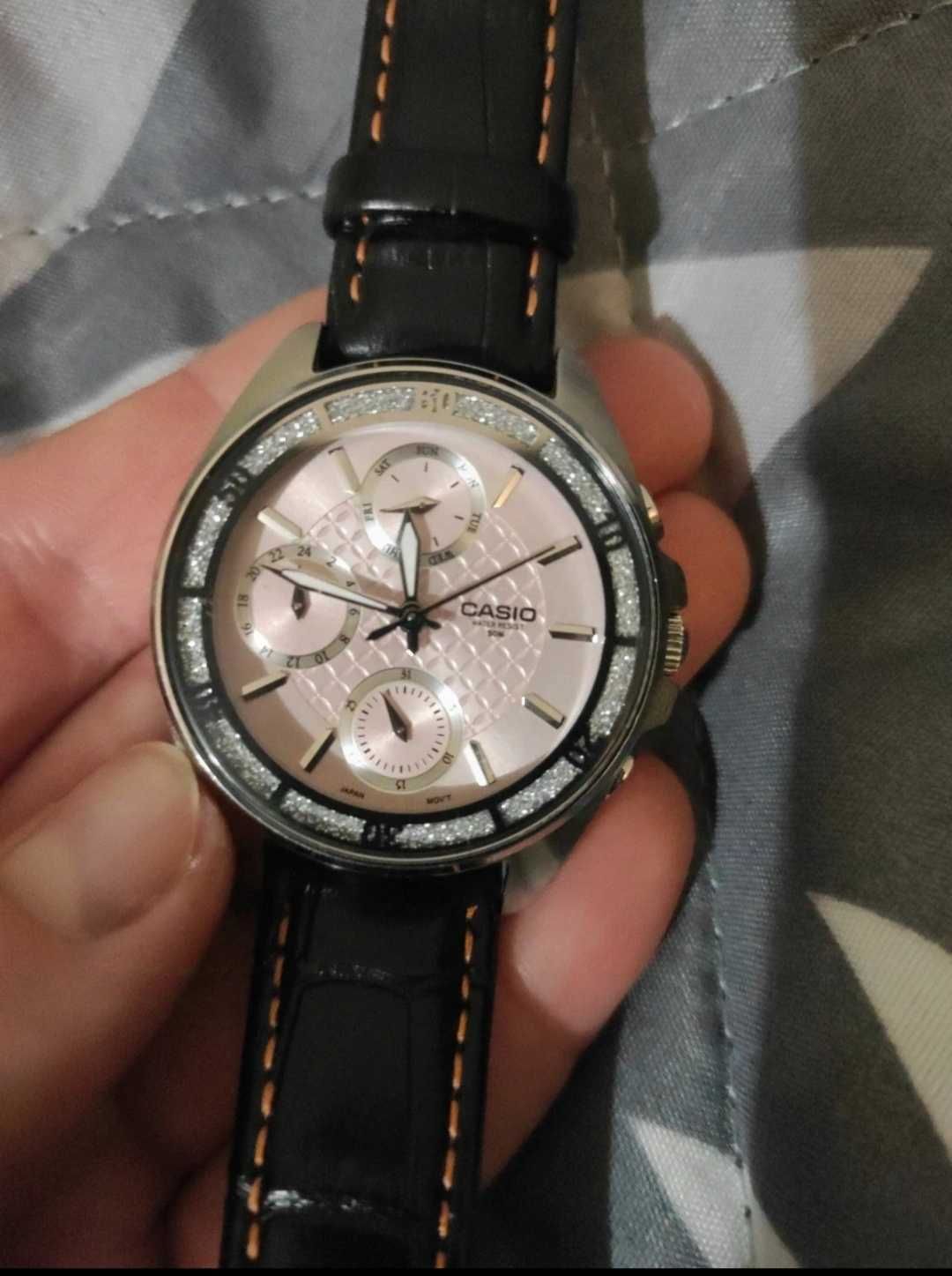 Zegarek damski Casio
