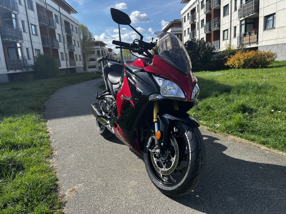 Suzuki GSX S1000F