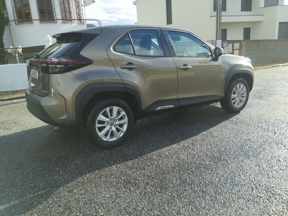 Toyota Yaris cross hybrid 63000km 2022