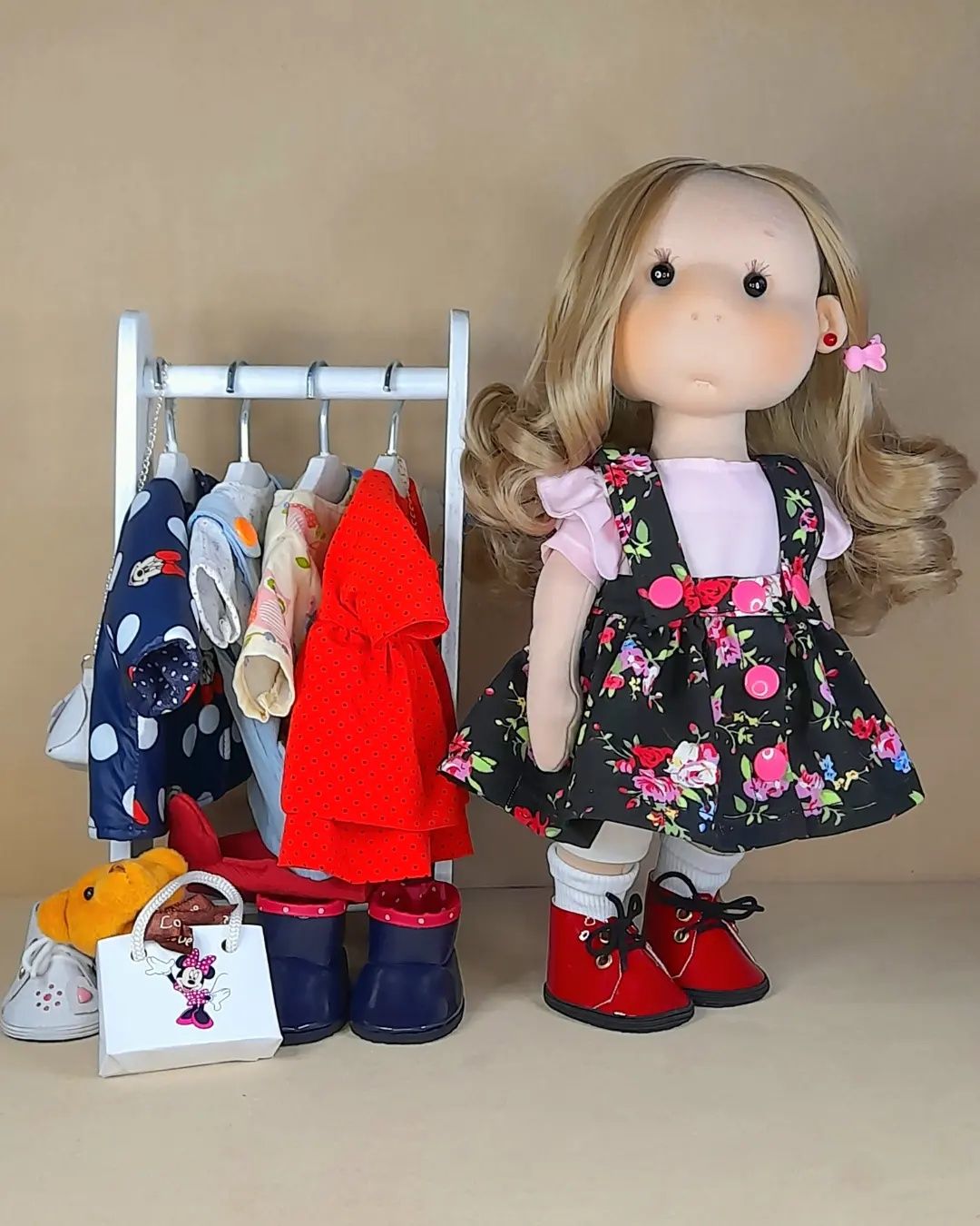 Лялька з гардеробом.Кукла с гардеробом.Тильда.Іграшки.Текстильная кукл