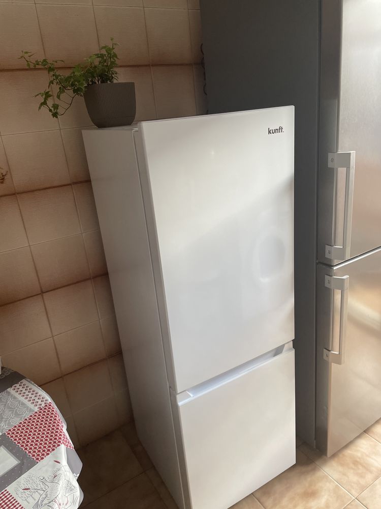 Geladeira Kunft, 100% NOVA
