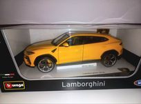 Bburago Lamborghini Urus, skala 1:18.