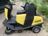 Zamiatarka Szorowarka Karcher KM 120/150 R