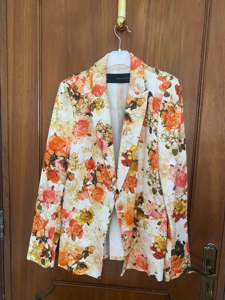 Blazer e gabardine beje