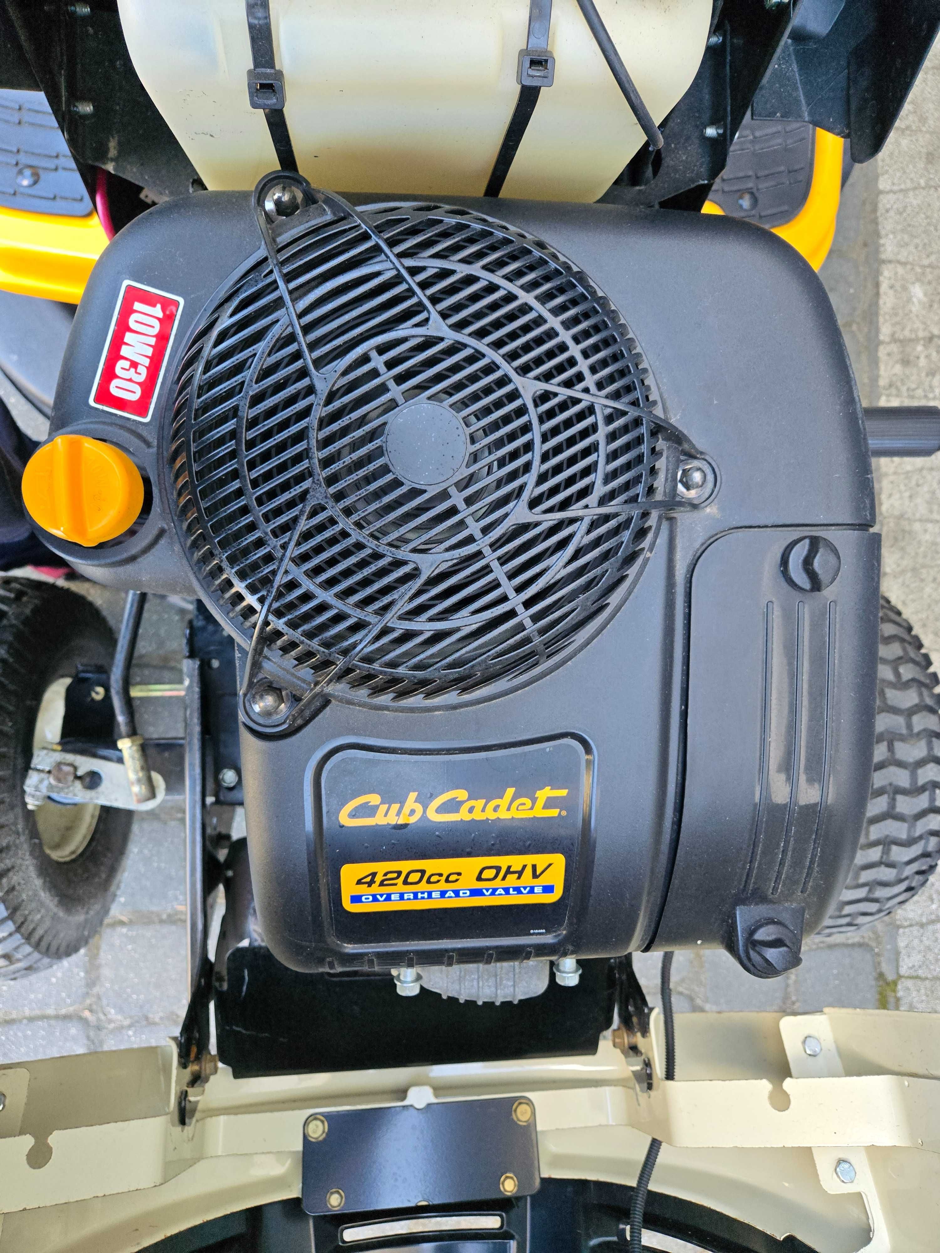 Kosiarka Traktorek Cub Cadet CC 714 TE  Z Pompa Oleju 14 KM.