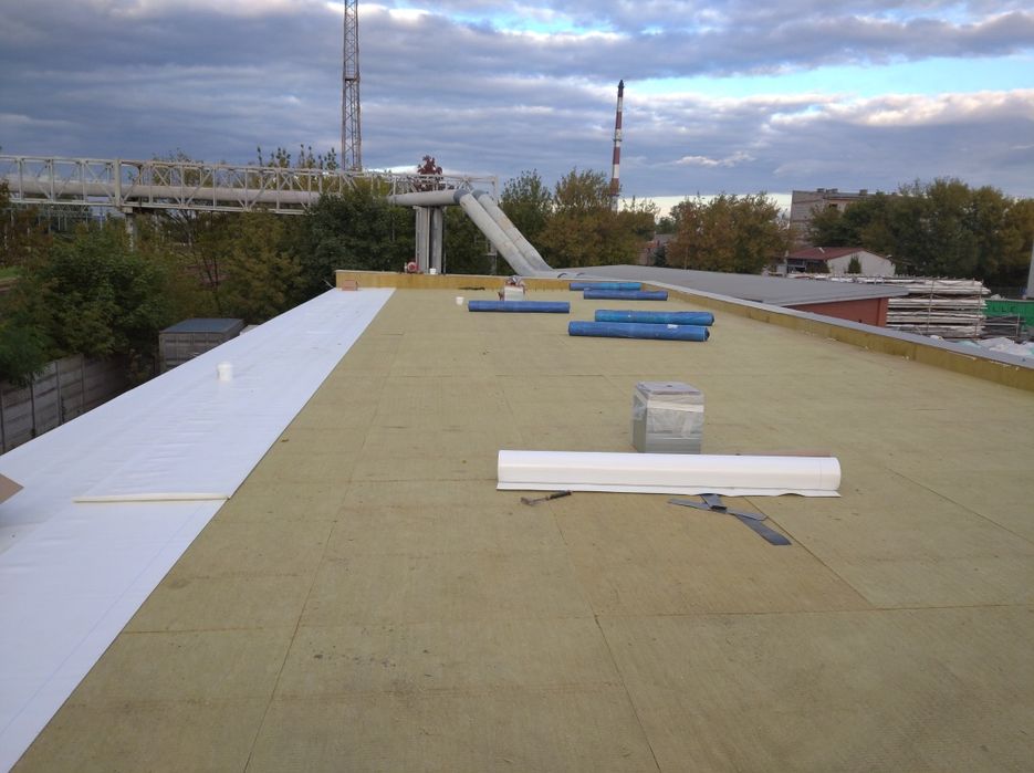 Dach płaski membraną Pvc/Pcv