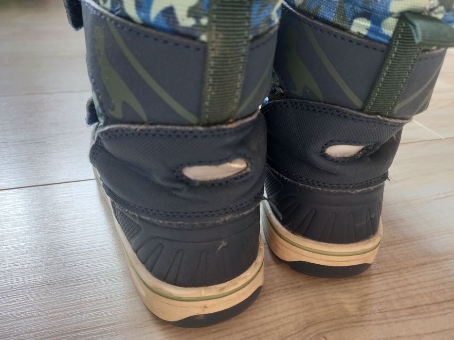 Sprzedam buty zimowe rozmiar 32