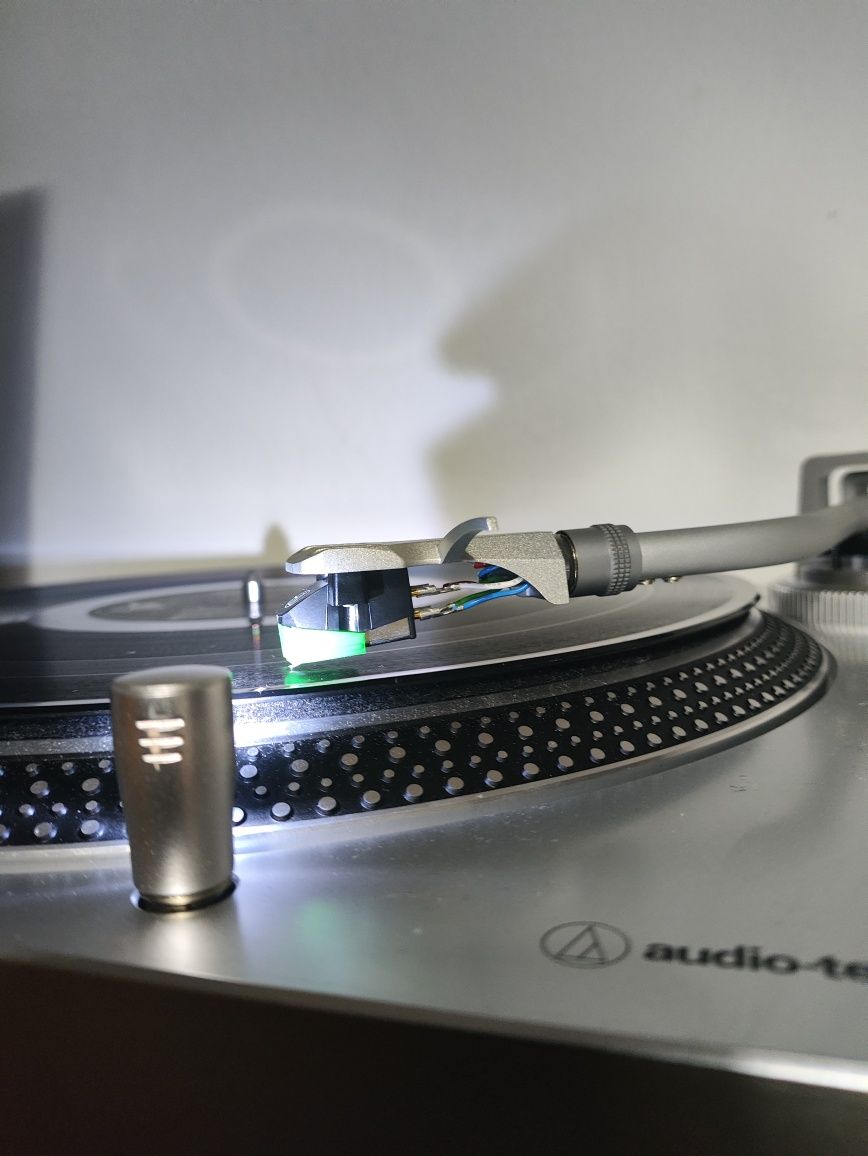 Gira discos Audio Technica AT-PL120XUSB