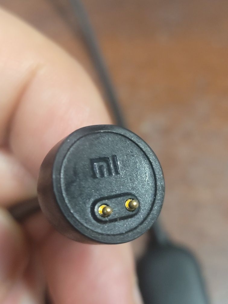 Oryginalny kabel USB do Mi Band 5 6 7
