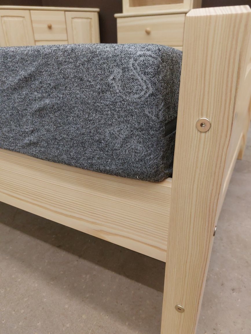 Łóżko drewniane z materacem od 80cm do 140cm