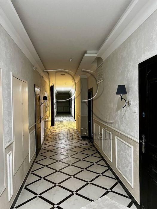 Продаж 4 кімн. квартири вул. Антоновича, 109/м.Палац Україна/Центр