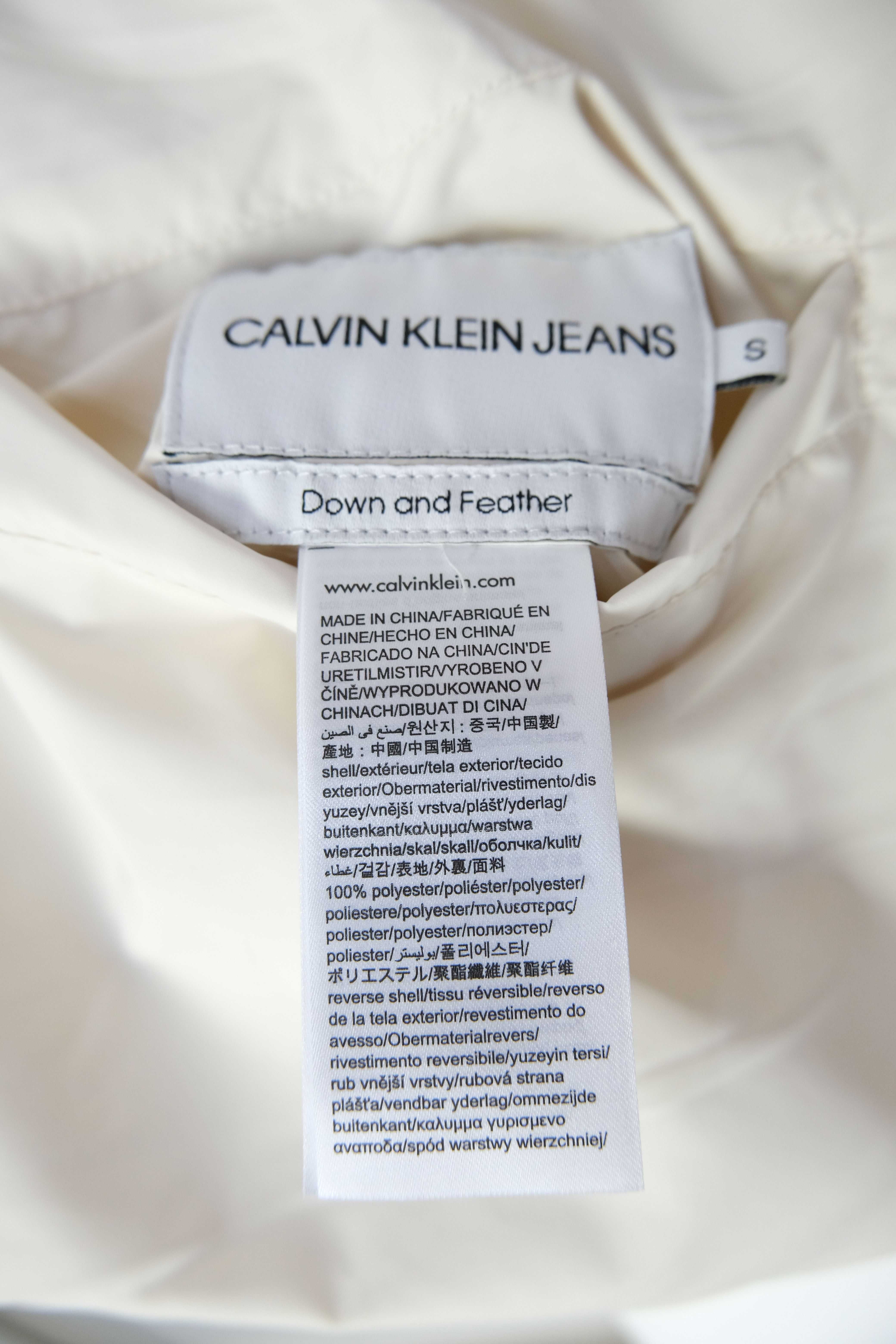 Calvin Klein puchowa dwustronna r S j nowa