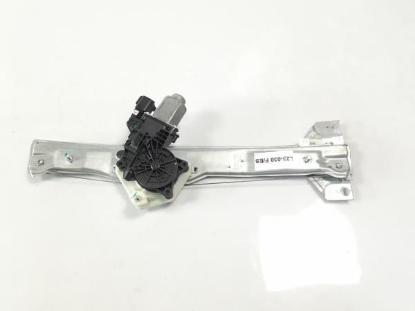 Elevador vidros frente esquerdo FORD Ka+