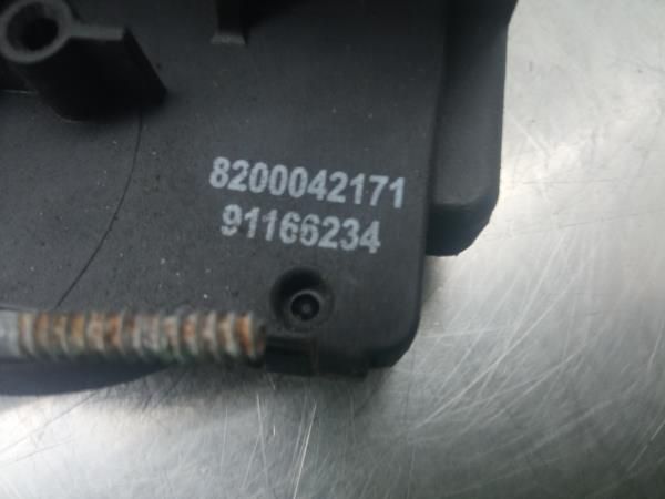 Fechadura / fecho porta frente direito RENAULT Trafic II (FL)