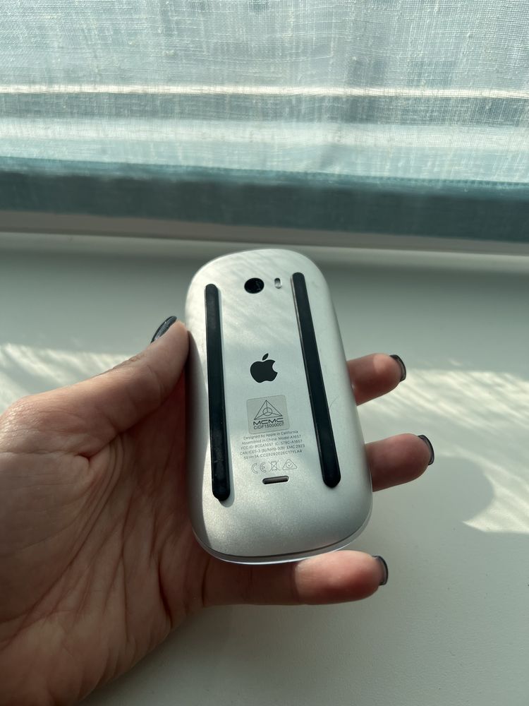 Мишка бездротова Apple