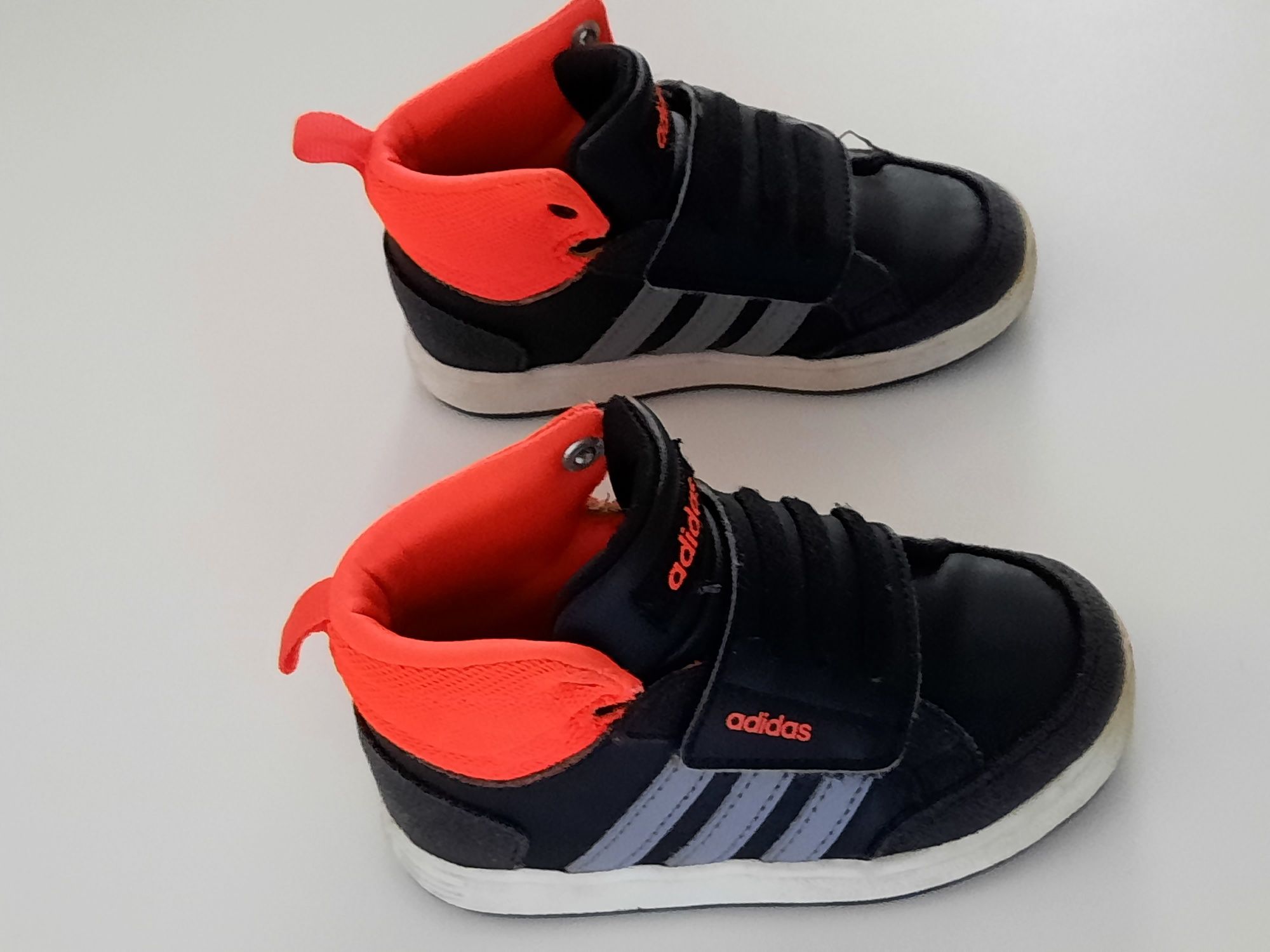 Sapatilhas Adidas n.°23