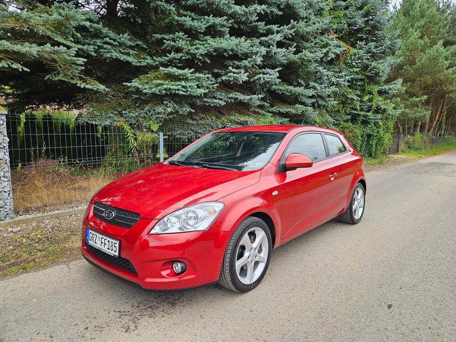 Kia Ceed AUTOMAT_1.6_126PS_klima_super_stan_pełny_serwis_z_Niemiec