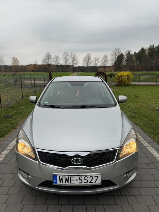 Sprzedam Kia Ceed 1.6 benzyna, 2010 r.