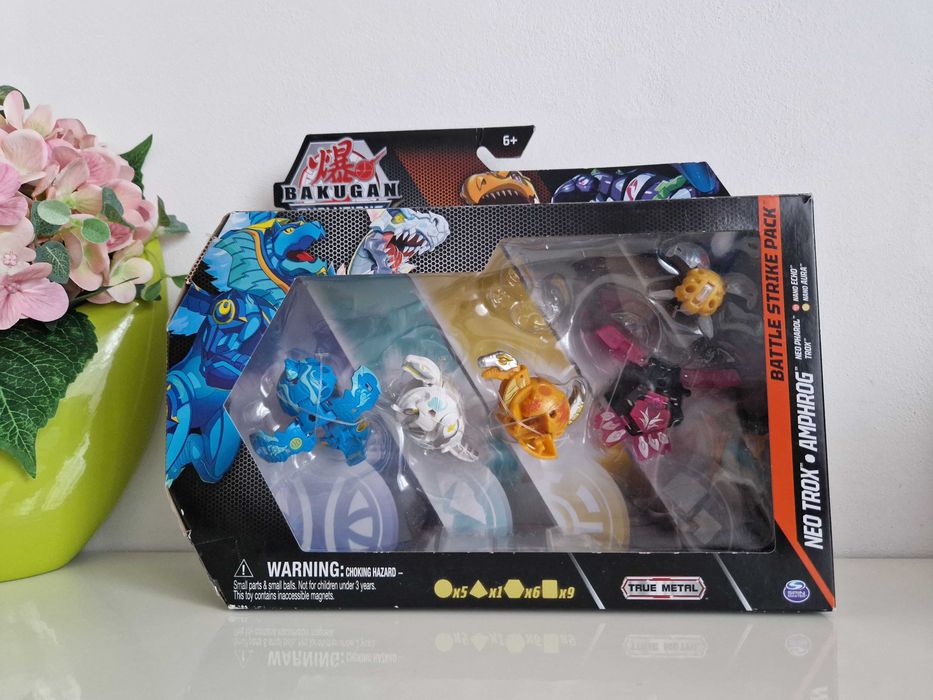 Bakugan ,Neo Nillious -Ghost Beast figurki