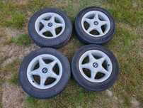 Felgi aluminiowe z oponami 4X100 14 cali Honda Jazz
Honda Jazz
