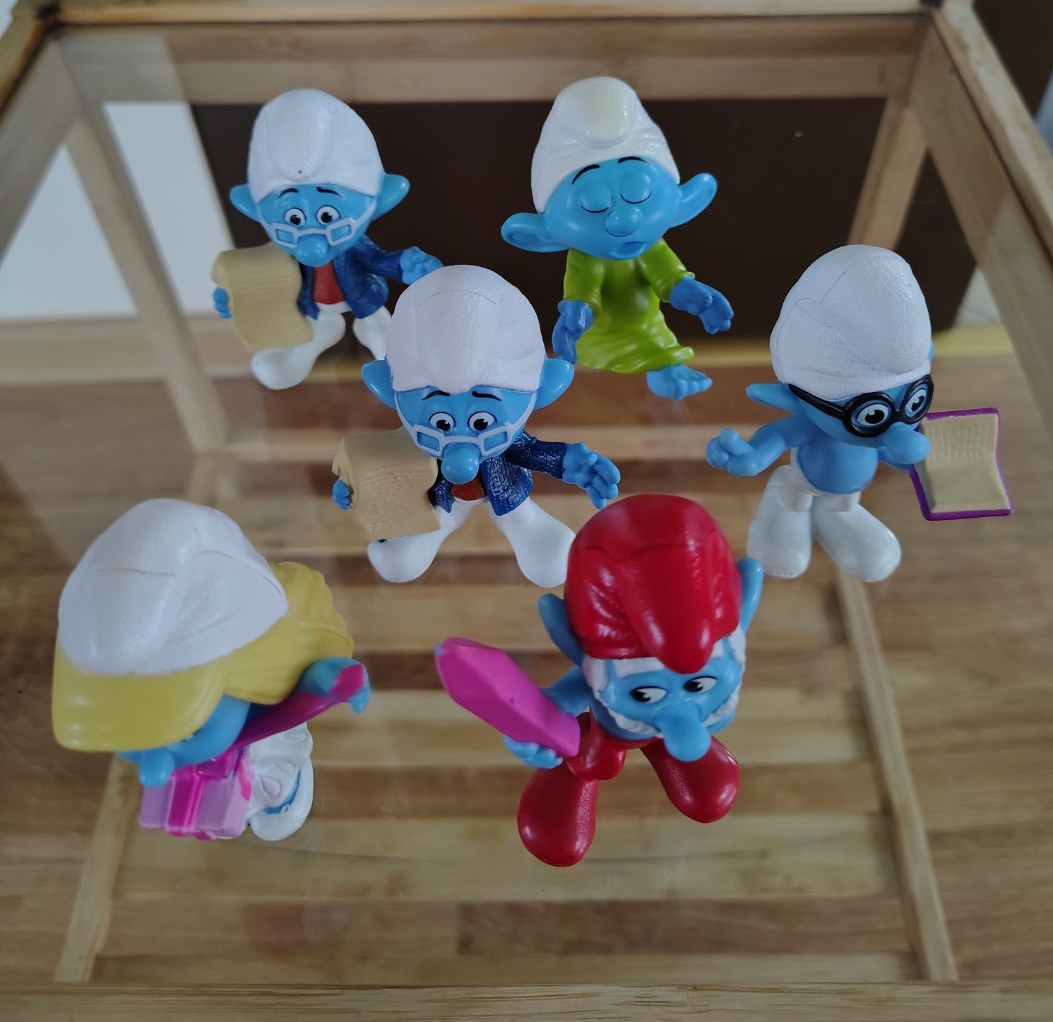 Figurki kolekcjonerskie Smerfy McDonald's 2013 r 6 szt.
