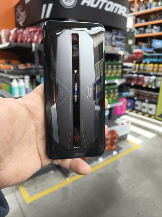 Nubia red magic 6 pro 16/256