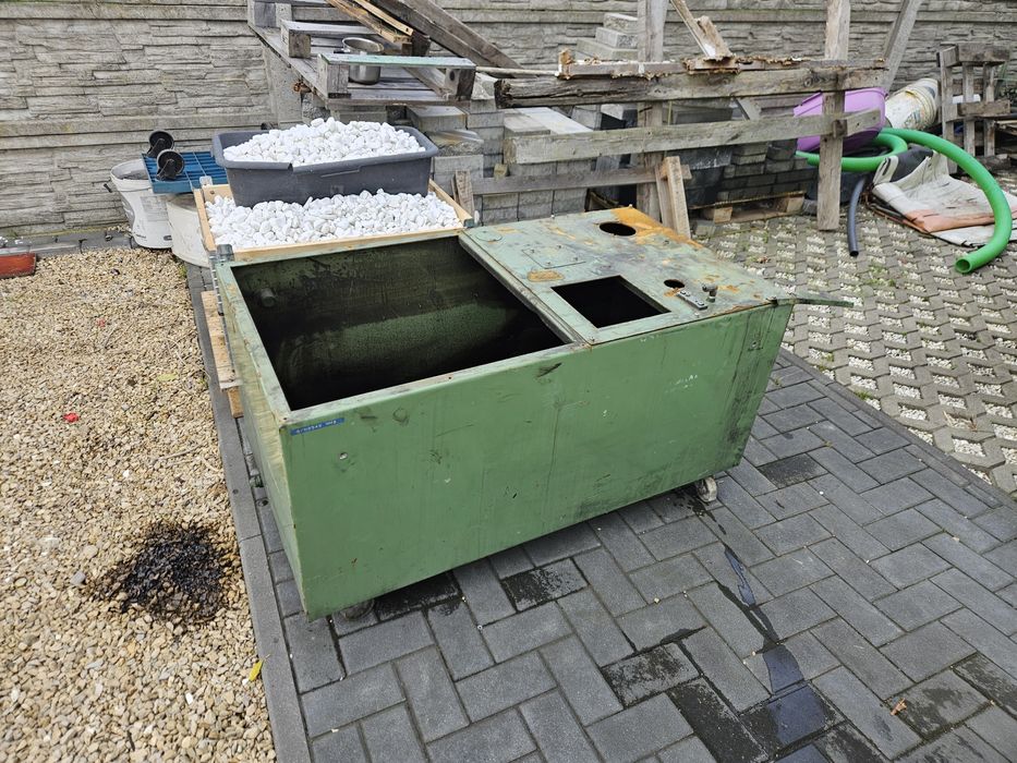 Zbiorniki metalowe hydraulika chłodziwa nafty