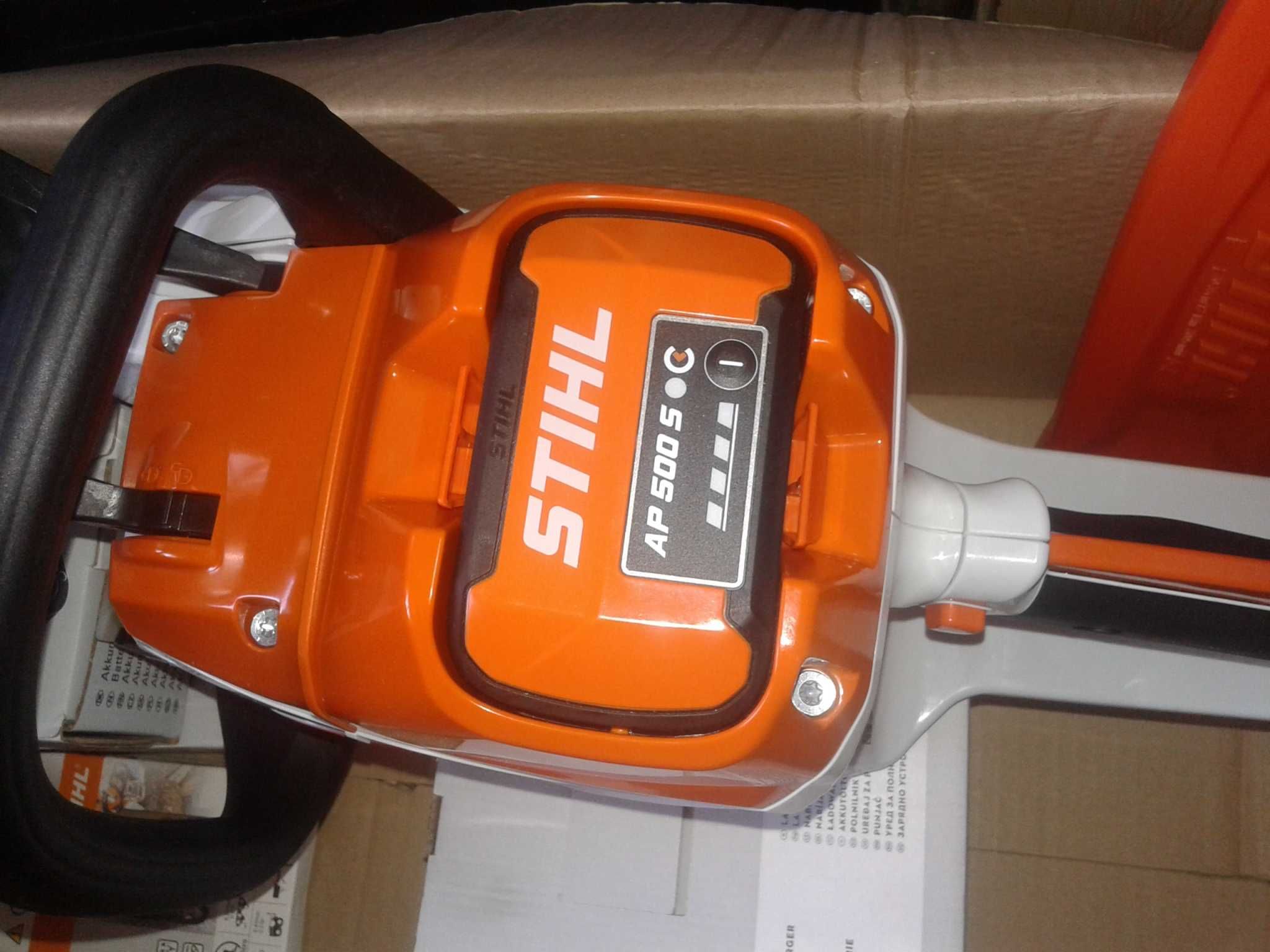 Nowa pilarka akumulatorowa STIHL MSA 200 C  pila 5 x akumulator AP