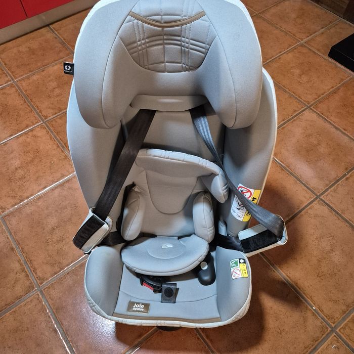 Cadeira de automóvel